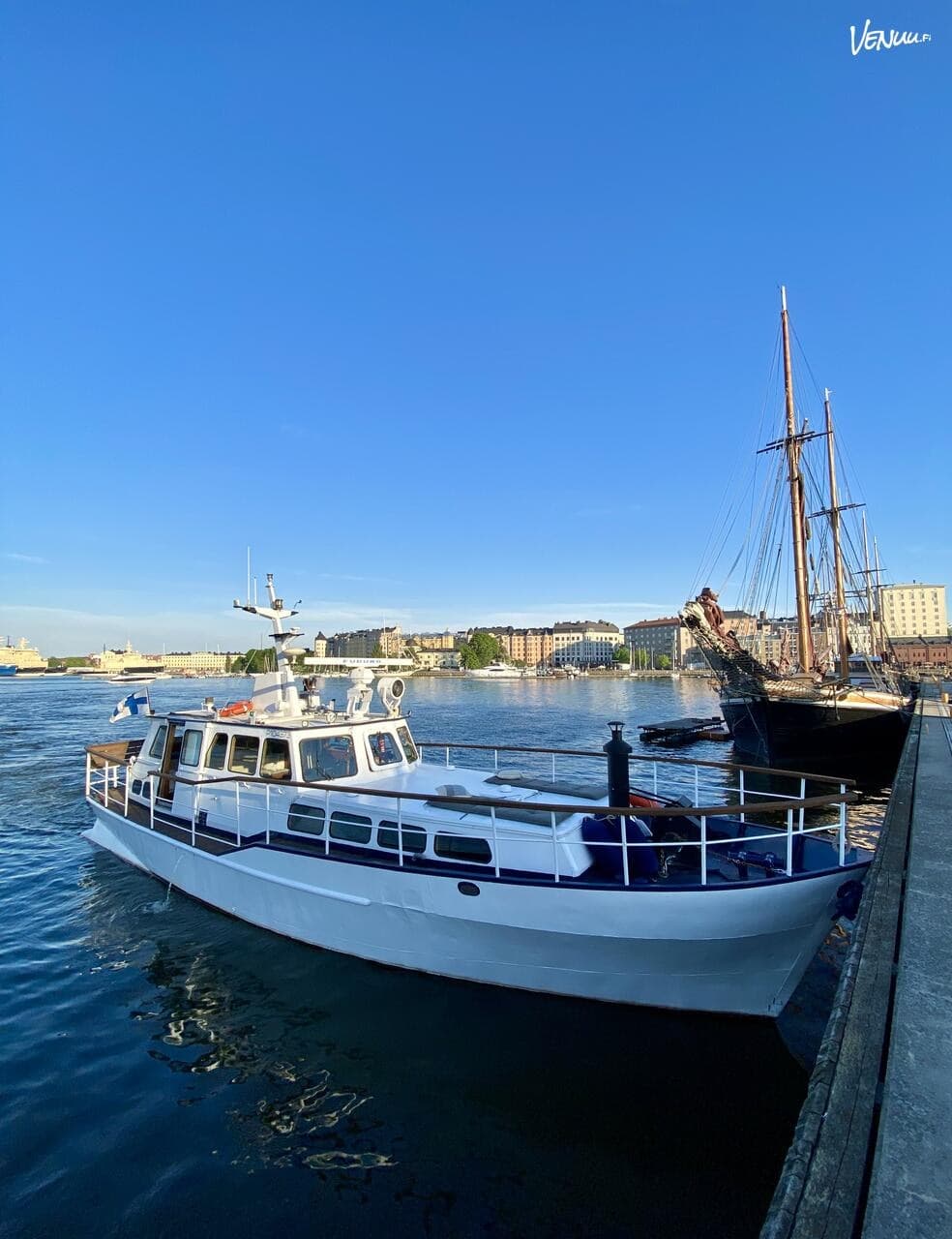 M/Y Fortune saaristoristeily Helsingissä, ma–ti 4h - 1