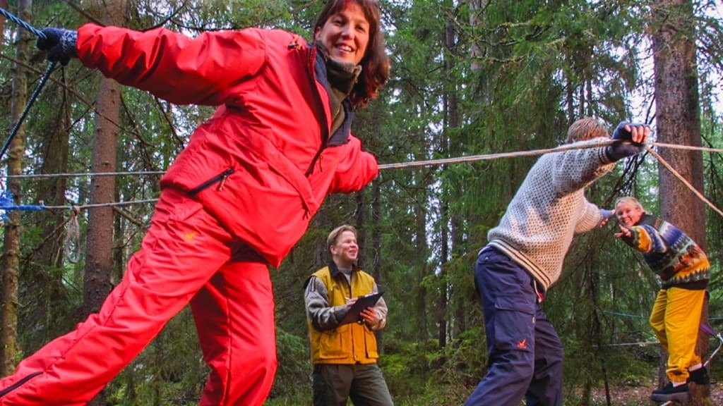 Herrasväen Pihakisat – 37+ henkilölle - 3