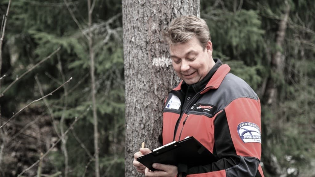 Herrasväen Pihakisat – 37+ henkilölle - 5