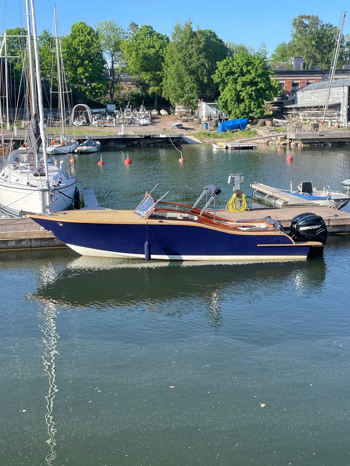 Yksityinen luksusristeily Helsingissä – Britamarine 4 tuntia - 6