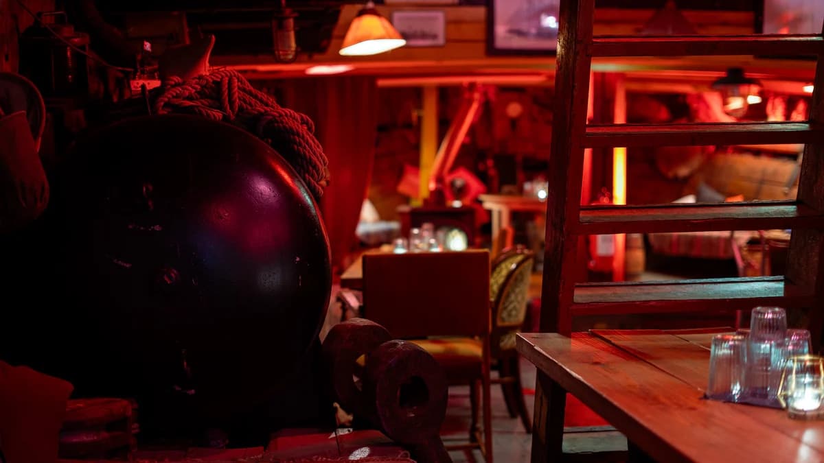 Lahjakortti Bar Jan Mayeniin – Merellinen ravintola- ja baarielämys, arvo 200€ - 5