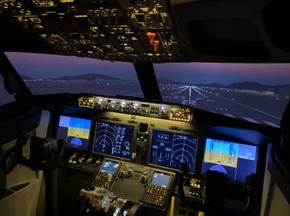 Lentäjäkurssi Boeing 737 MAX -simulaattorissa - 1