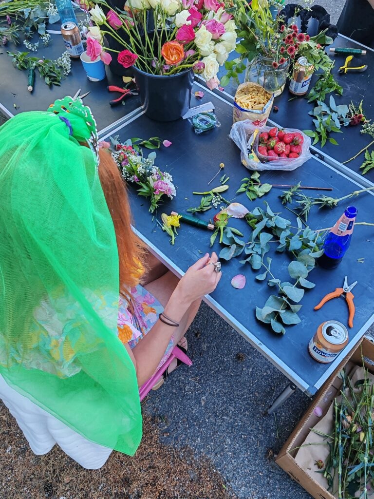 Yksityinen kukkakurssi tarjoiluineen – 12–15 henkilölle - 2